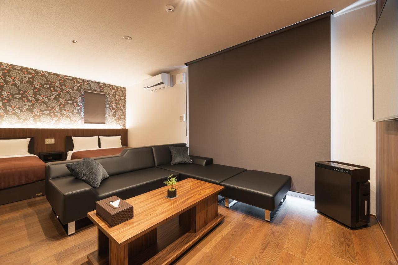 Grand Base Hakata Gofuku Aparthotel Fukuoka  Exterior photo
